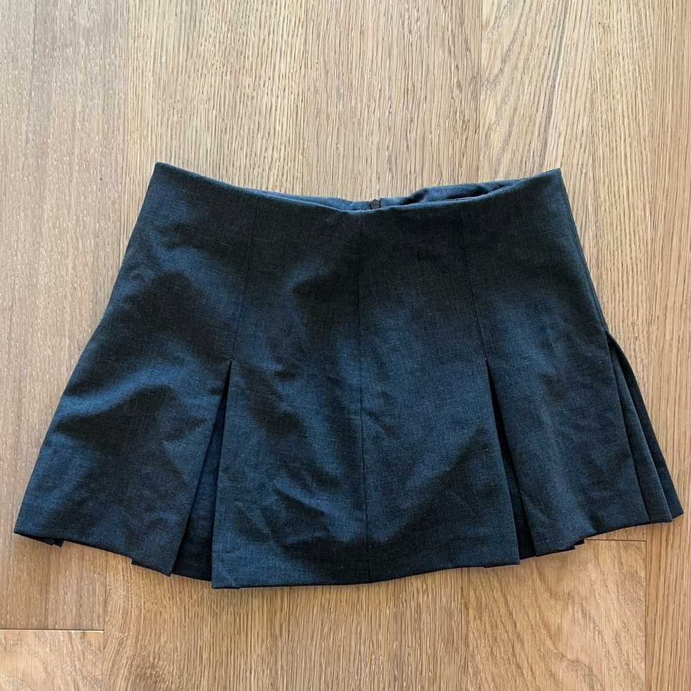zara mini skirt 🖤